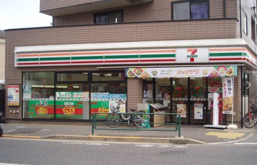 セブンイレブン 杉並成田東1丁目店の画像