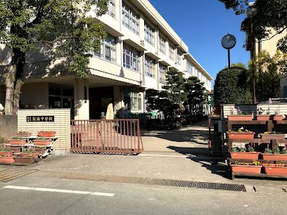 熊本市立託麻中学校の画像