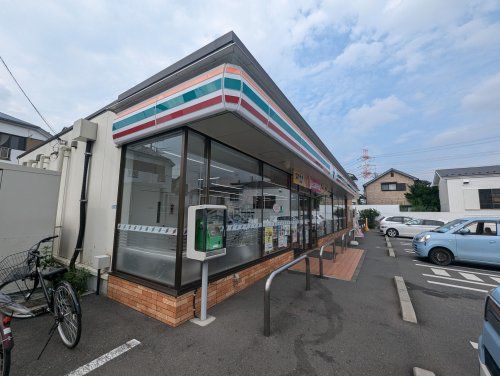 セブン-イレブン 狭山中央２丁目店の画像