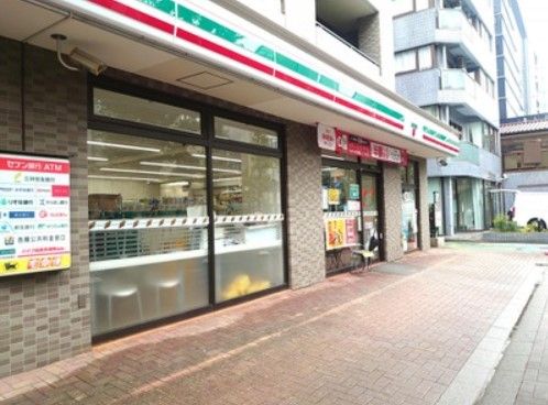 セブンイレブン 中野中央5丁目店の画像