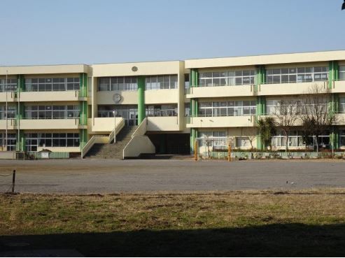 松伏町立金杉小学校の画像