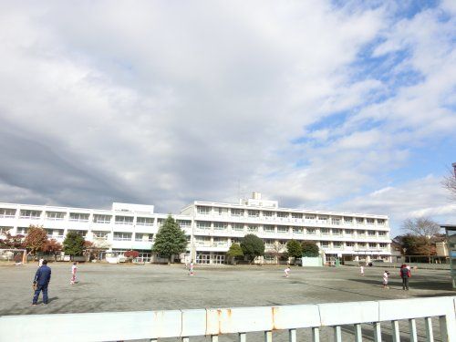 富岡小学校の画像