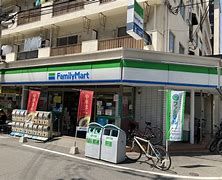 ファミリーマート 淀川図書館前店の画像