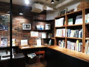 Rainy Day Bookstore & Cafe(レイニー デイ ブックストア アンド カフェ)の画像
