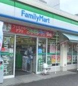  ファミリーマート 日吉本町駅前店の画像