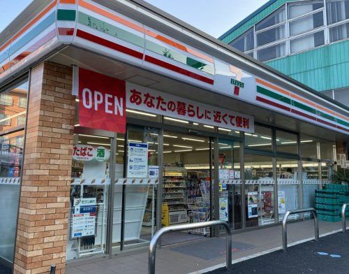 セブンイレブン 川崎土橋南店の画像