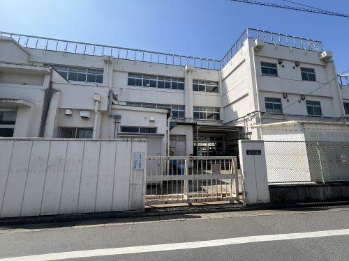 世田谷区立深沢小学校の画像