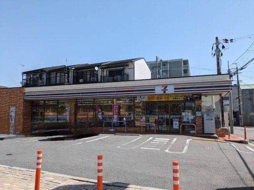 セブンイレブン京都油小路九条店の画像