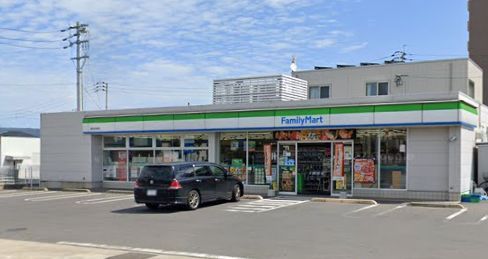 ファミリーマート 高松伏石町店の画像