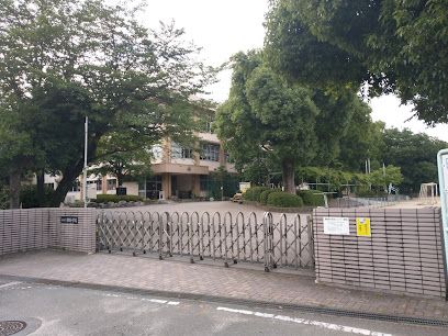 熊本市立月出小学校の画像