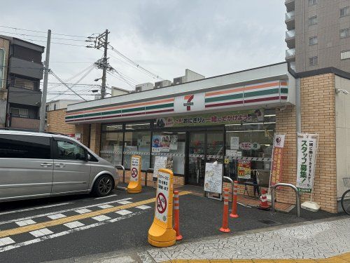 セブンイレブン 大阪磯路2丁目店の画像