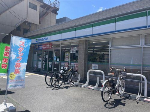 ファミリーマート 川口SL青葉通り店の画像