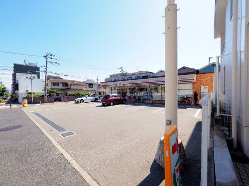 セブンイレブン 神戸大和町4丁目店の画像