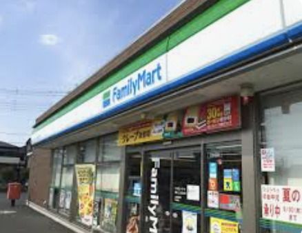 ファミリーマート桶川上日出谷店の画像