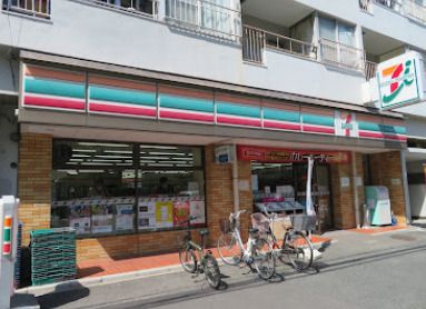 セブンイレブン 横浜高砂町店の画像