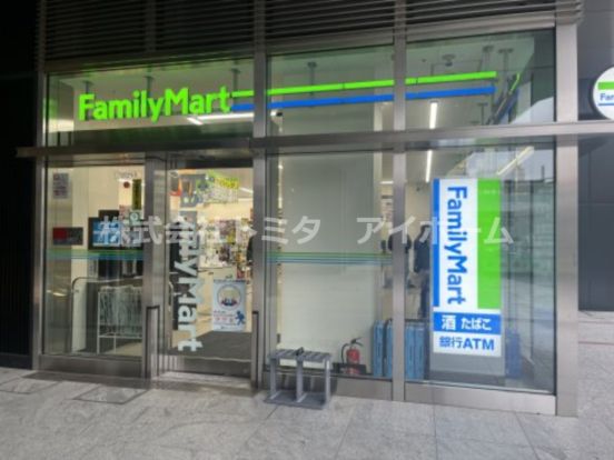 ファミリーマート　ナカノサウステラ店の画像