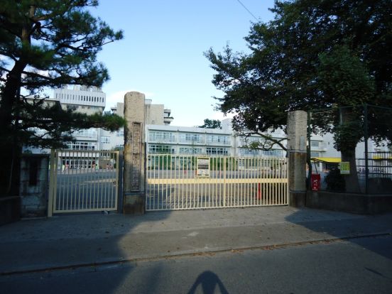町田市立第一小学校の画像