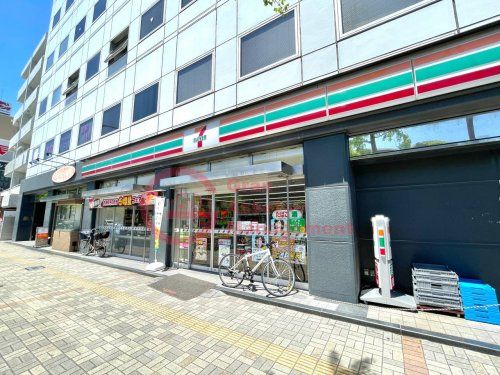 セブン-イレブン 福岡大濠公園駅前店の画像