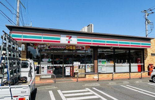 セブンイレブン久米川店の画像