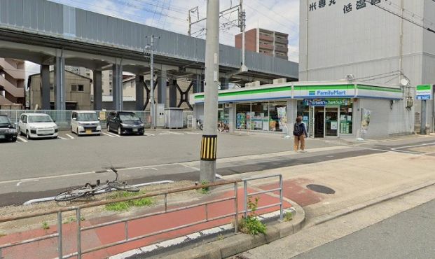 ファミリーマート 東淀川瑞光店の画像