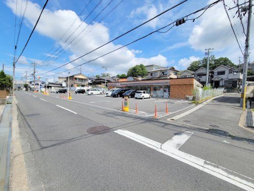 セブンイレブン 生駒山崎町店の画像