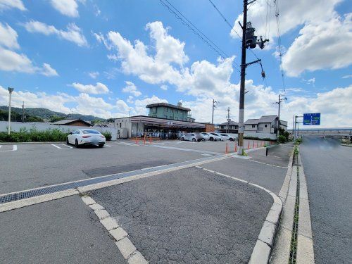 セブンイレブン 生駒壱分町店の画像