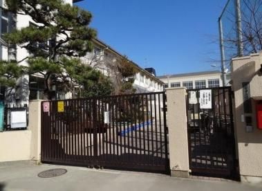 京都市立稲荷小学校の画像