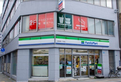 ファミリーマート 台東柳橋一丁目店の画像