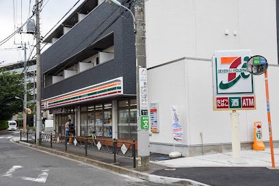 セブンイレブン 調布国領町5丁目店の画像