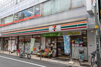 セブンイレブン 東久留米駅北口店の画像