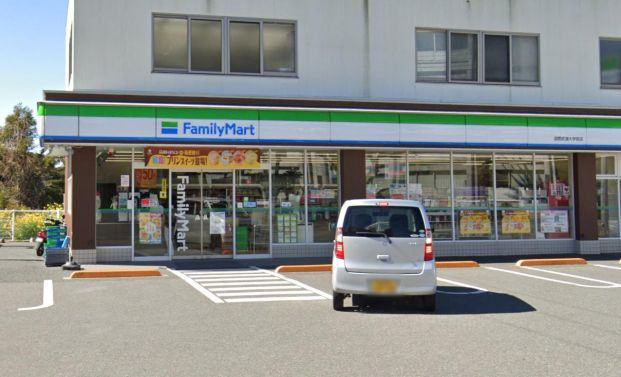 ファミリーマート 国際武道大学前店の画像