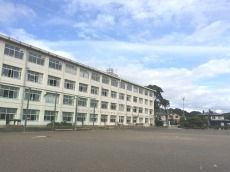 菊川市立堀之内小学校の画像