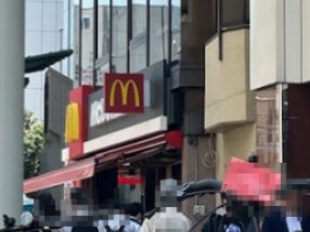 マクドナルド 西新宿駅前店の画像