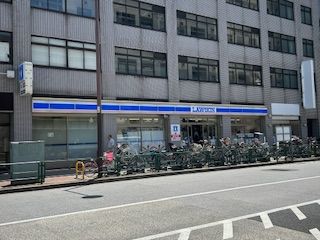 ローソン 西新宿四丁目店の画像