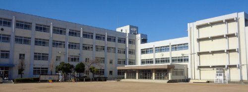 姫路市立東小学校の画像