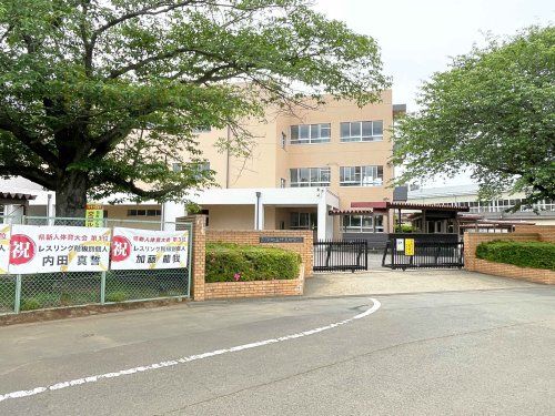 阿見町立竹来中学校の画像