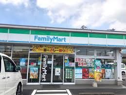 ファミリーマート 新涯中央店の画像