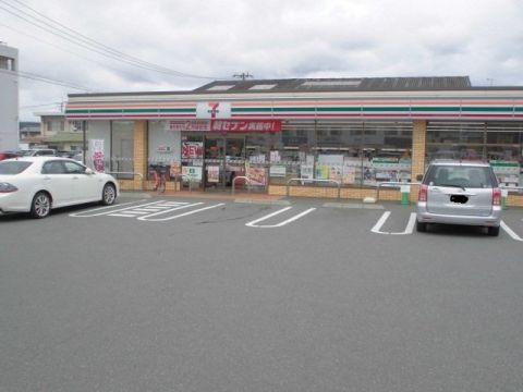 セブンイレブン 福山東川口4丁目店の画像