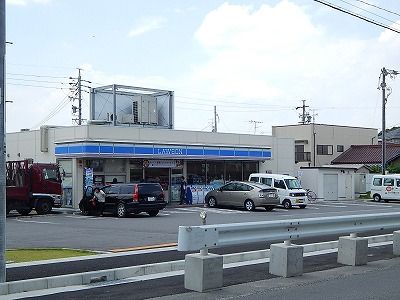 ローソン 緑区鳴海町店の画像