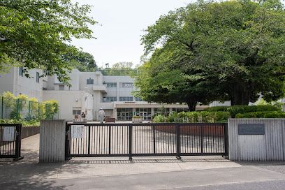 日野市立東光寺小学校の画像