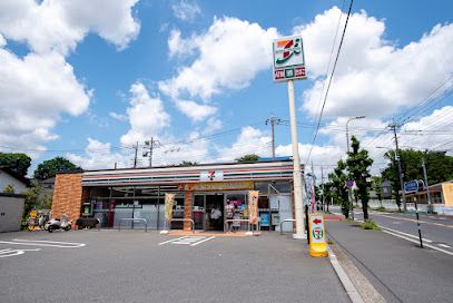 セブンイレブン 所沢北秋津東店の画像