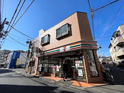 セブンイレブン 小平駅南店の画像