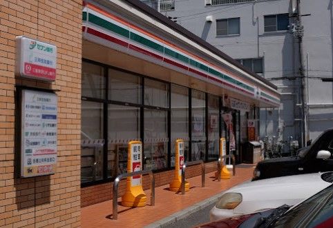 セブンイレブン大阪森小路一丁目店の画像