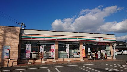 セブンイレブン 熊本城山下代町店の画像