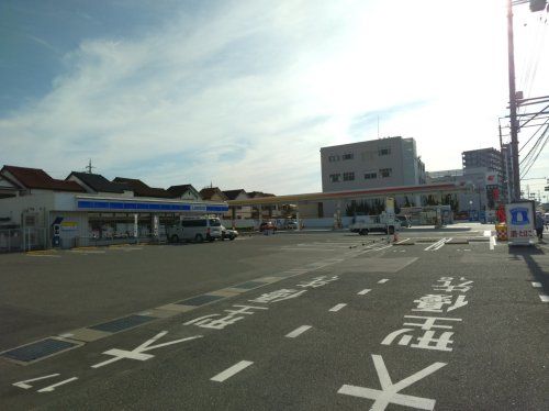 ローソン 柏原石川町店の画像