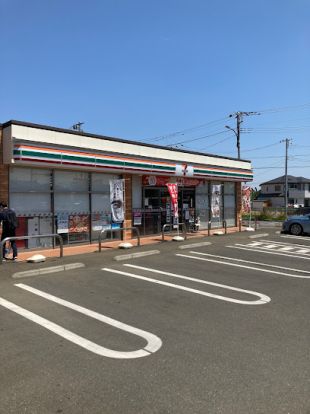 セブンイレブン 瑞穂箱根ケ崎西平店の画像