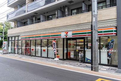 セブンイレブン 吉祥寺本町五日市街道店の画像