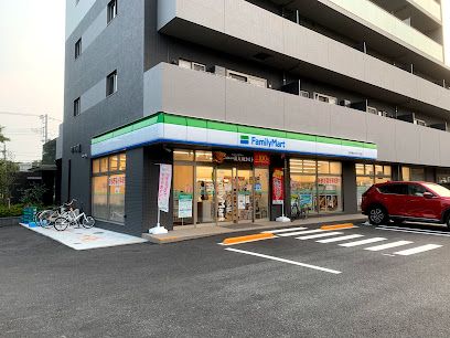 ファミリーマート 府中清水が丘二丁目店の画像