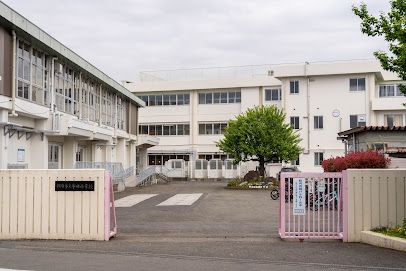 調布市立布田小学校の画像