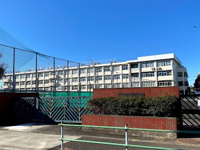 日野市立平山中学校の画像